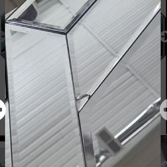 Beveled Hexagon Mirror